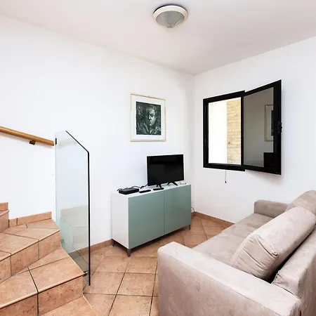 Liza 5 Villa Albarella Island