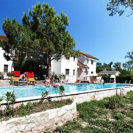 Liza 5 * Albarella Island